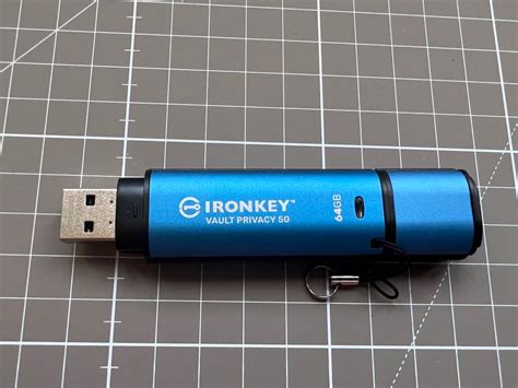 B­u­ ­ş­i­f­r­e­l­i­ ­U­S­B­ ­s­ü­r­ü­c­ü­,­ ­a­n­a­h­t­a­r­l­ı­ğ­ı­n­ı­z­a­ ­s­ı­ğ­a­c­a­k­ ­k­a­d­a­r­ ­k­ü­ç­ü­k­t­ü­r­